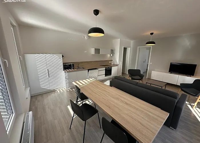 Machovo Jezero Apartman J&j * 도크시